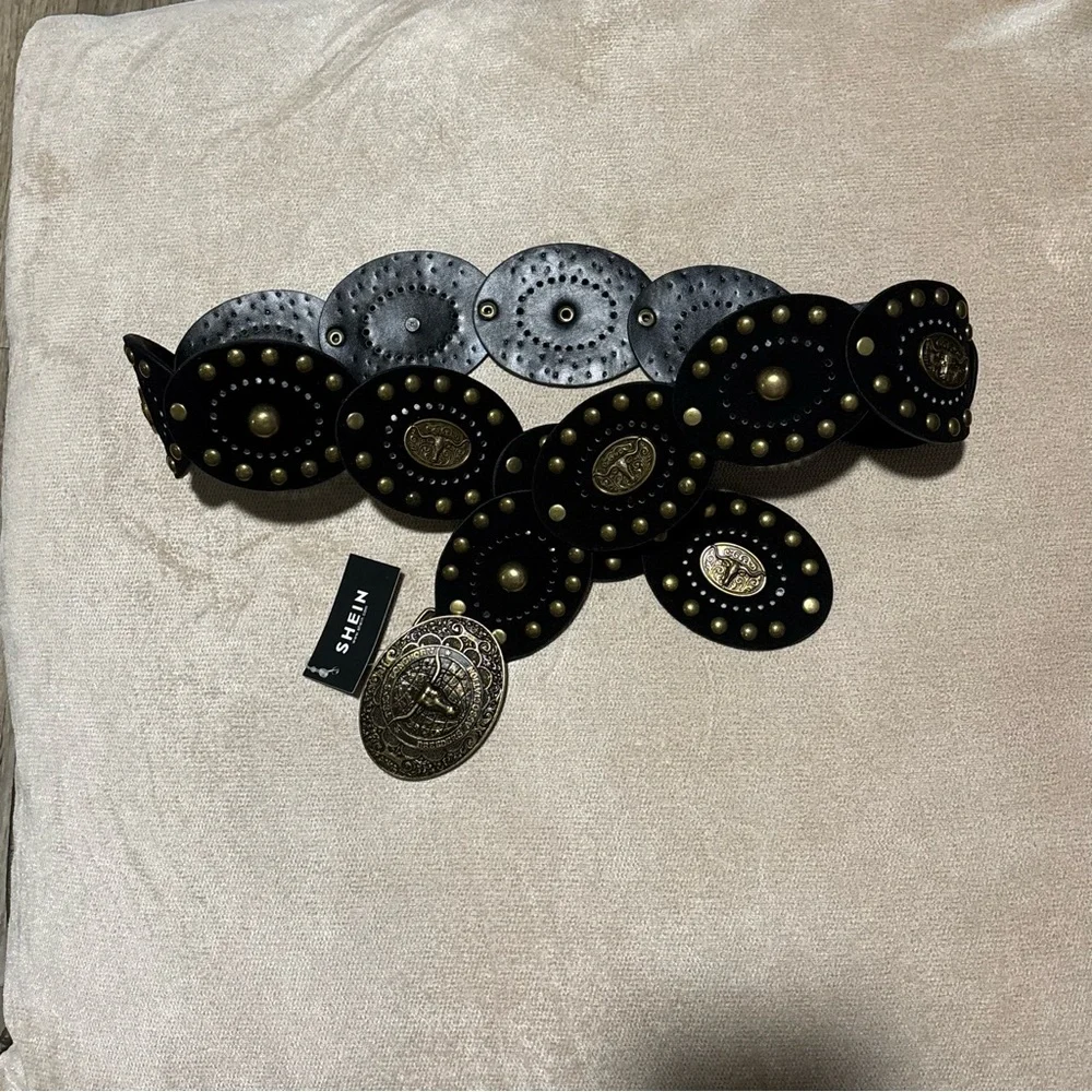 SHEIN Black and Gold Belt with Elegant Design